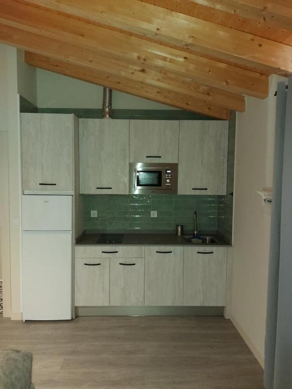 Albergue-Hotel A Cien Leguas, Castrojeriz — photo 3