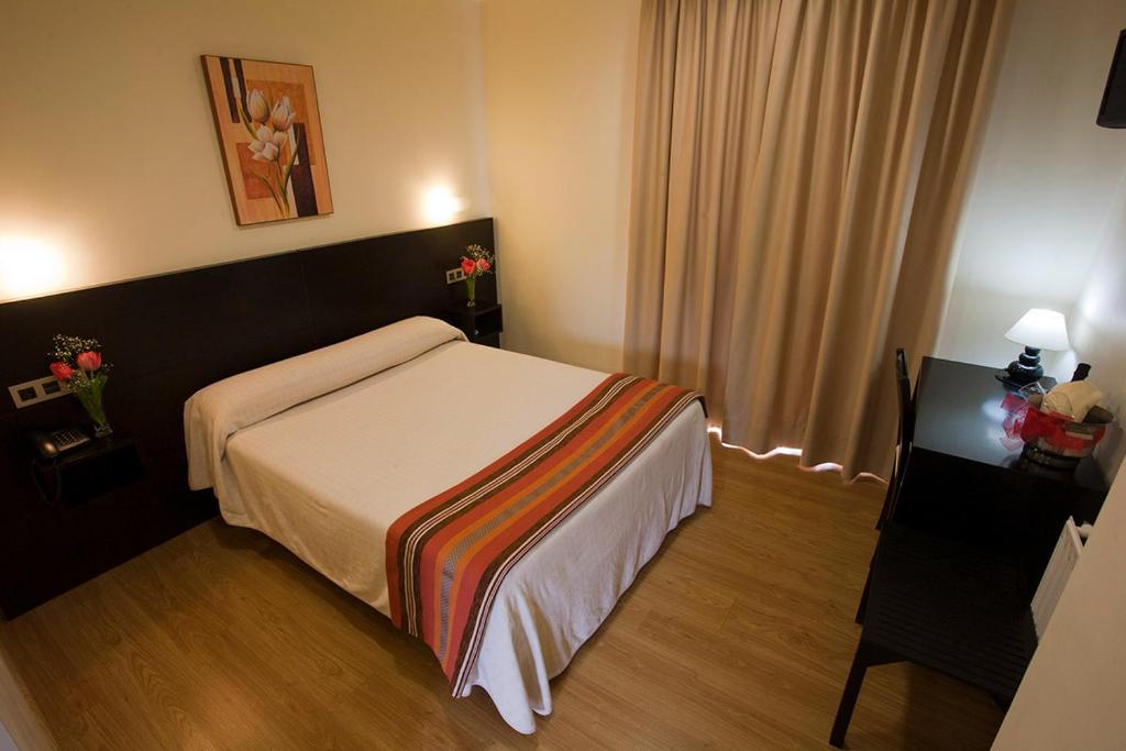 Hotel Amenal, Amenal