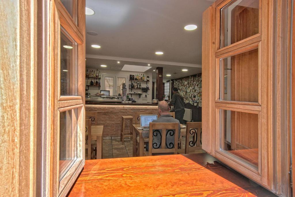 Hostal La Fuente de Rabé, Rabé de las Calzadas — photo 3