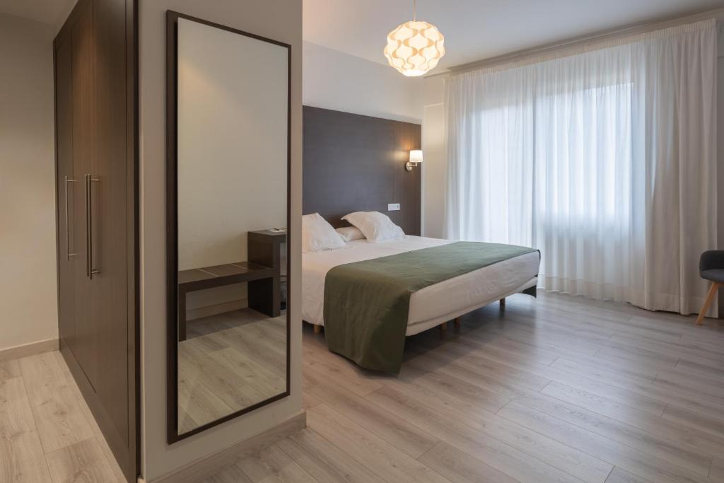 Hotel Méndez Núñez, Lugo