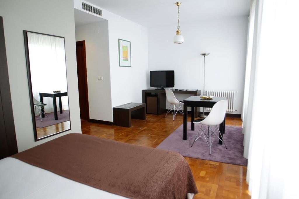 Hotel Méndez Núñez, Lugo — photo 2