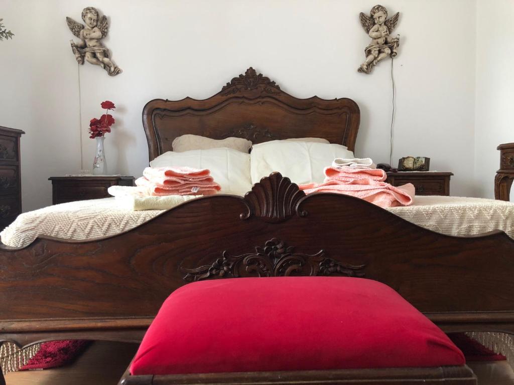 My Mother`s House, Belmonte