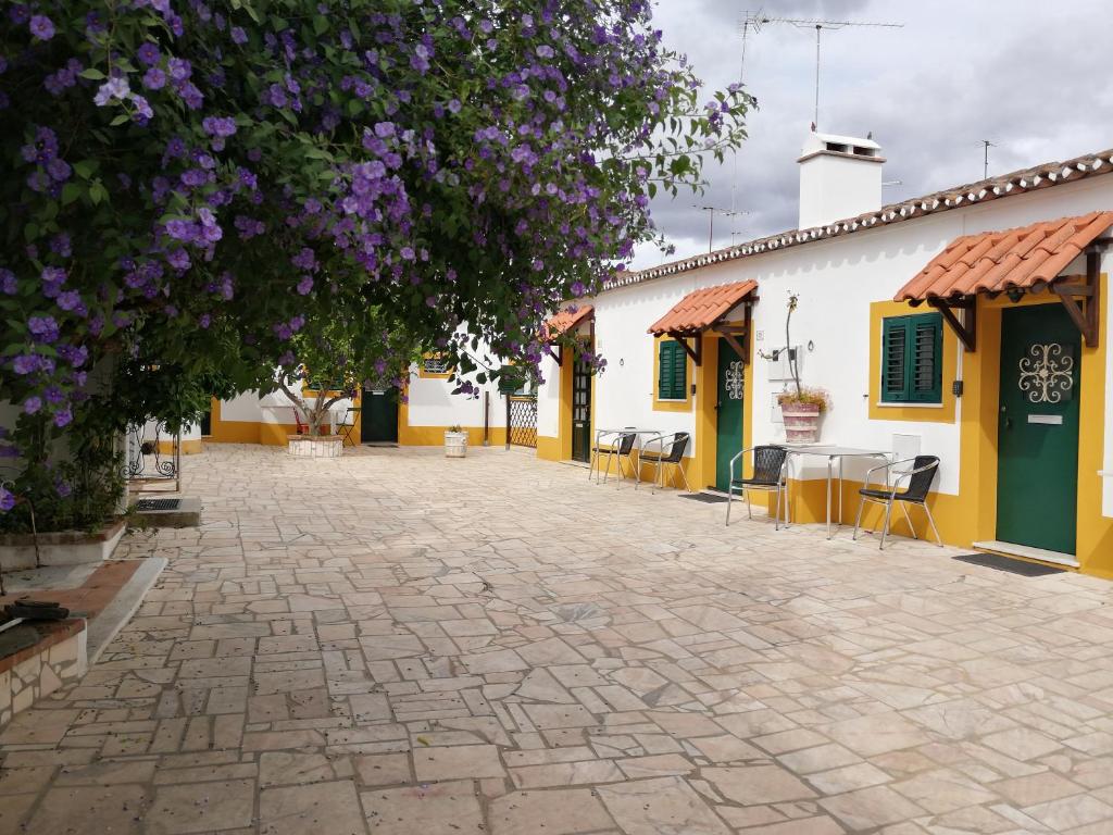Vitória House, Evora