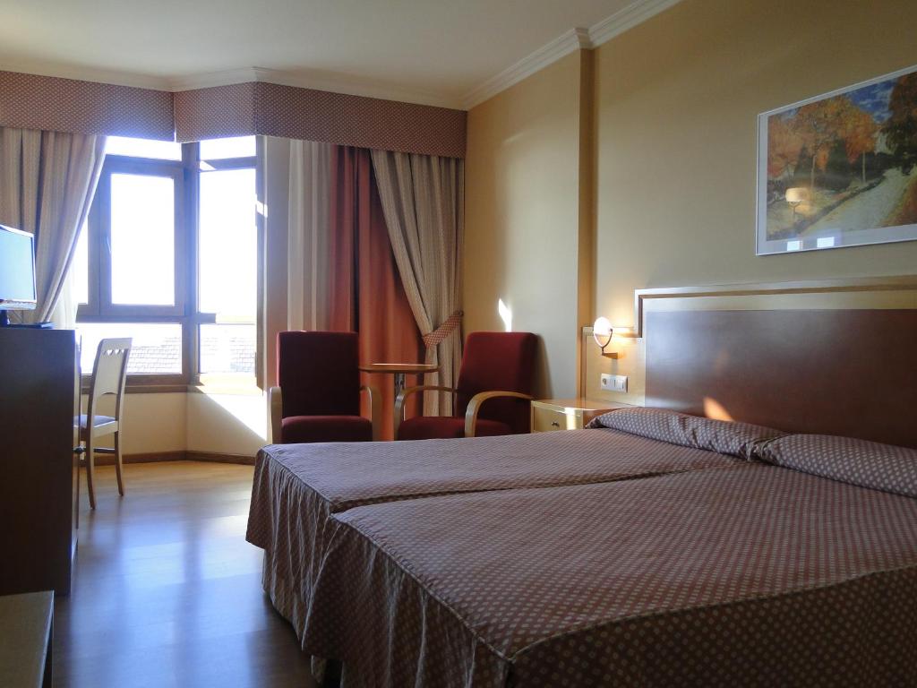 Hotel Costa Verde, O Serallo