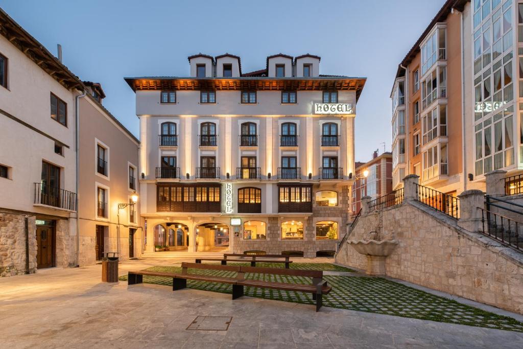 Hotel Mesón del Cid, Burgos — photo 3