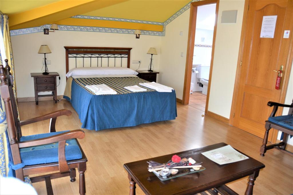 Hostal Infanta Doña Leonor, Villalcázar de Sirga — photo 2