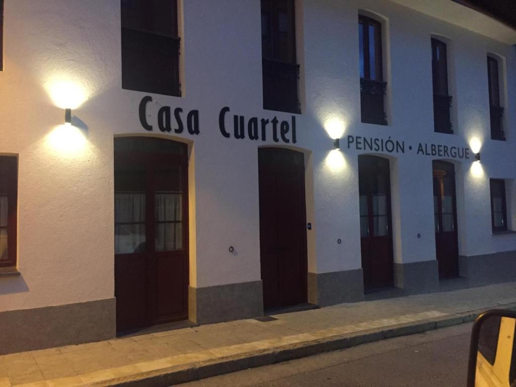 Albergue-Pensión Casa Cuartel, A Fonsagrada