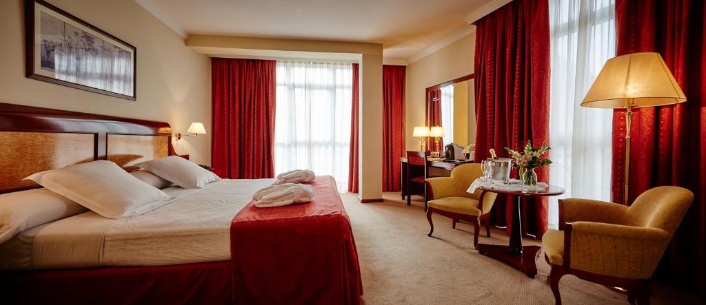 Gran Hotel de Ferrol, Ferrol — photo 2