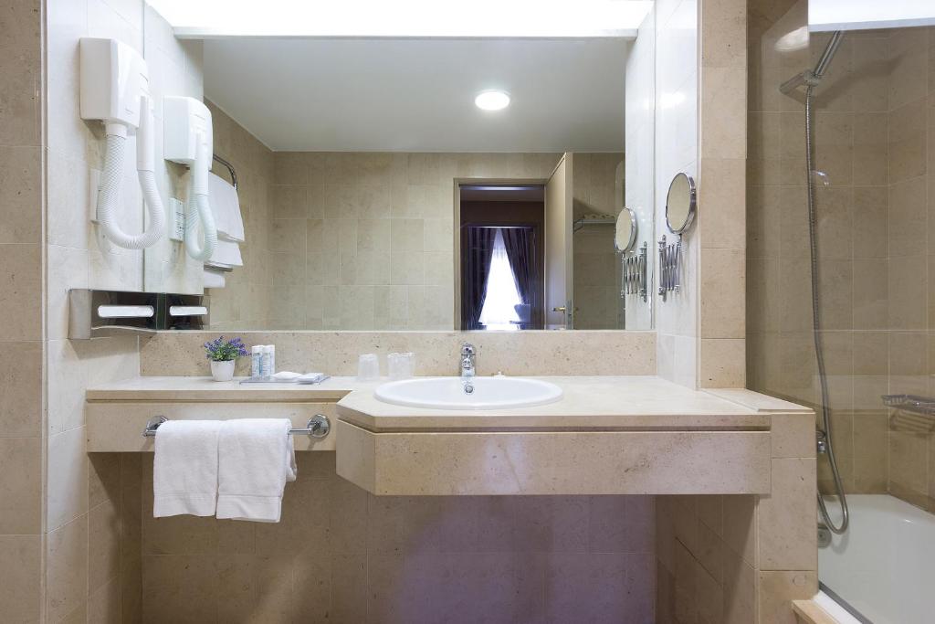 Hotel Meira, Vila Praia De Ancora — photo 2