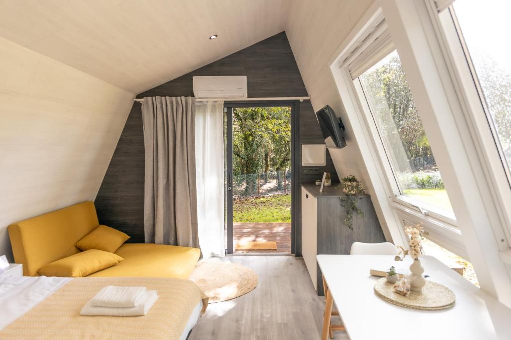 EcoCamp San Román by SuitesNature, San Román da Retorta — photo 2