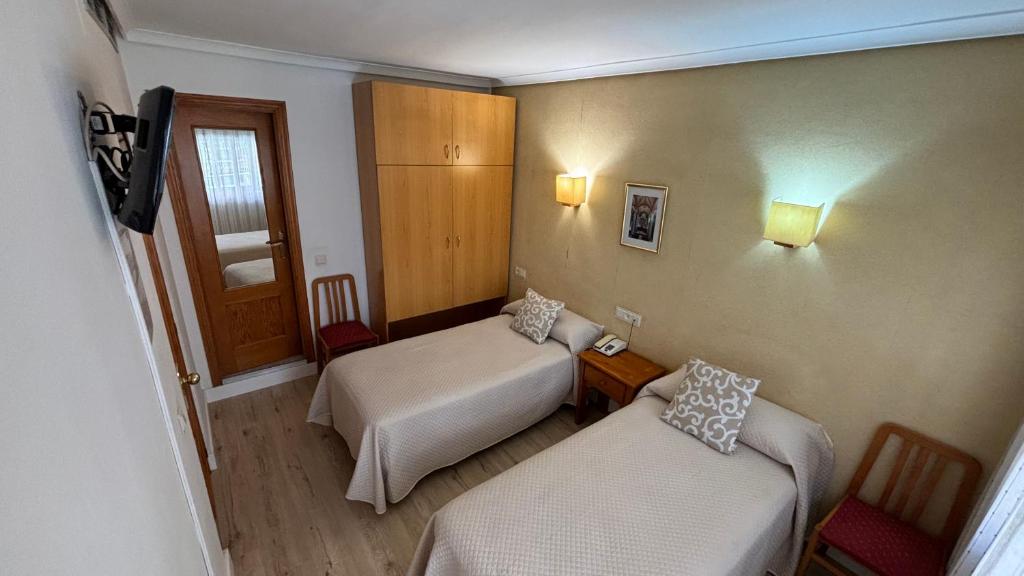 Hostal Atienzar, Albacete — photo 3