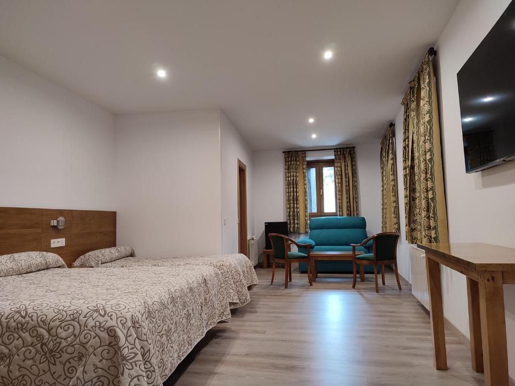 Hostal Longinos El Aribel, Cercedilla — photo 2