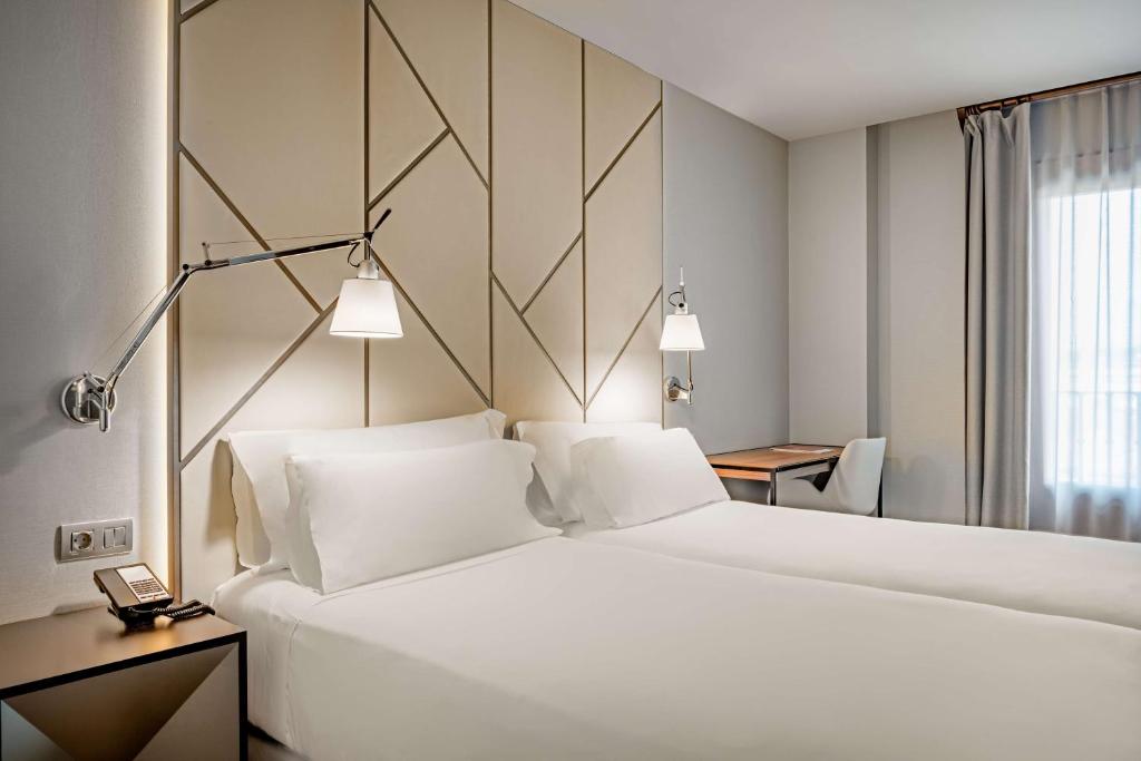 Hotel NH Plaza Mayor, León — photo 2