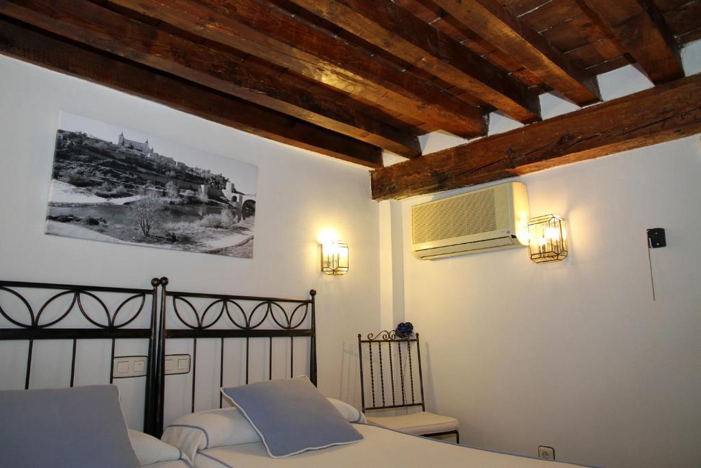 Hostal La Posada de Zocodover, Toledo — photo 3