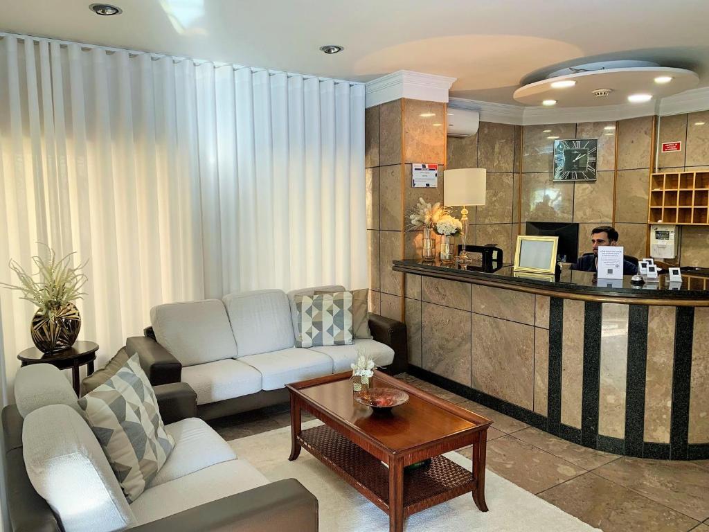 Hotel Puma, Moreira