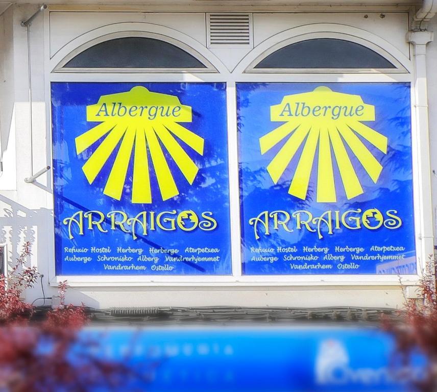 Albergue Arraigos, Melide