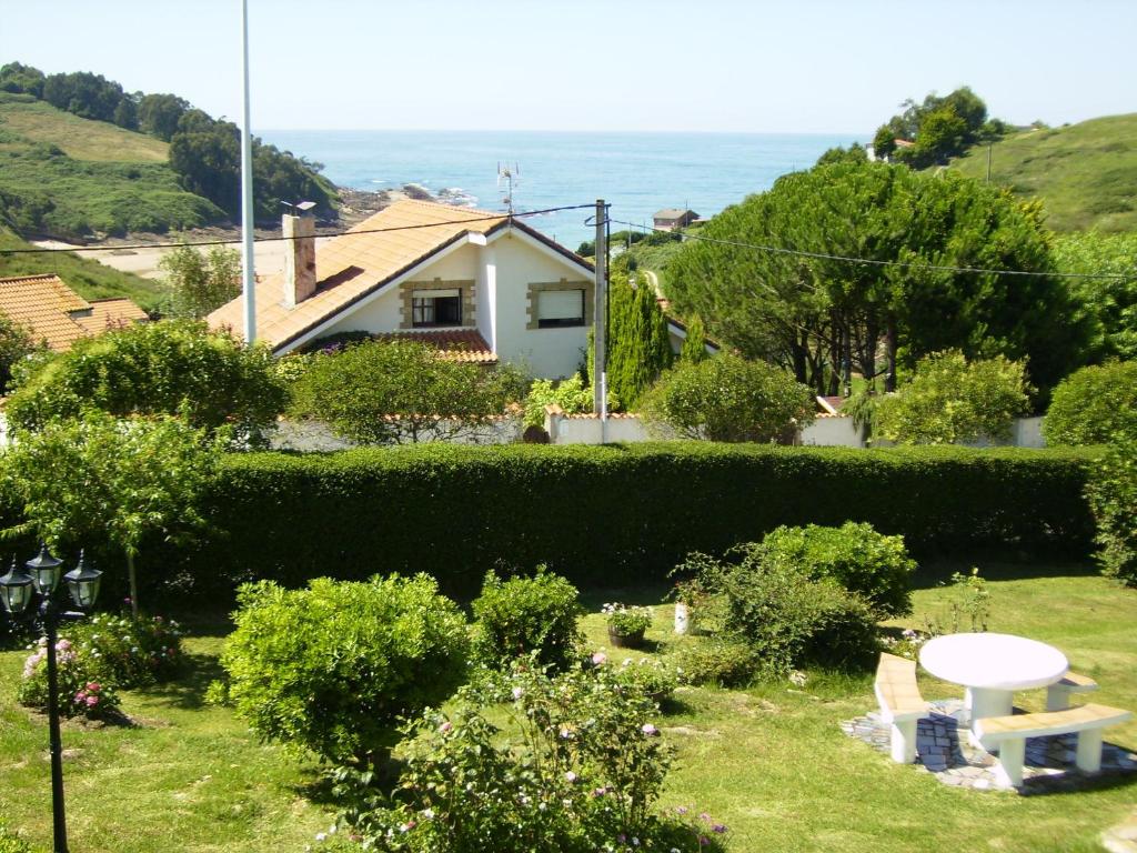 Pensión Bella Vista, Cóbreces — photo 3