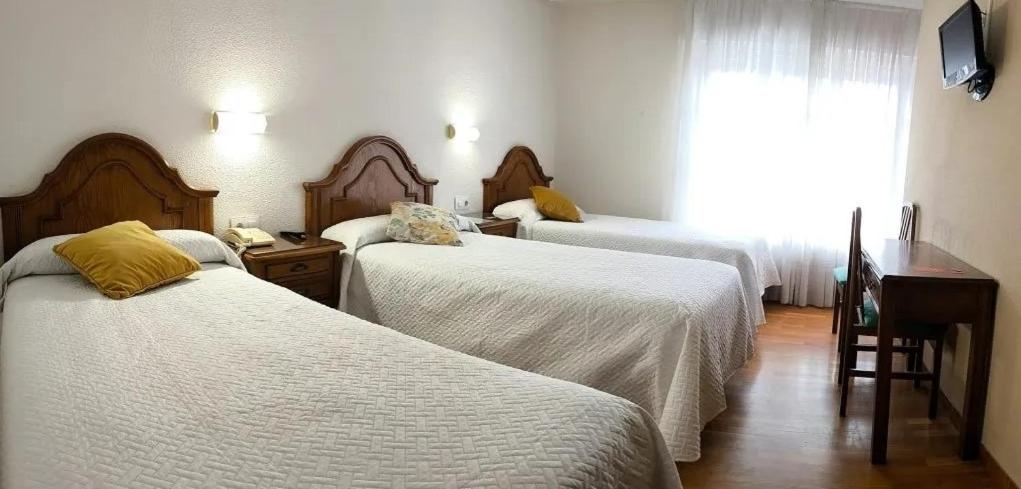Hostal Hispano, Nájera — photo 2