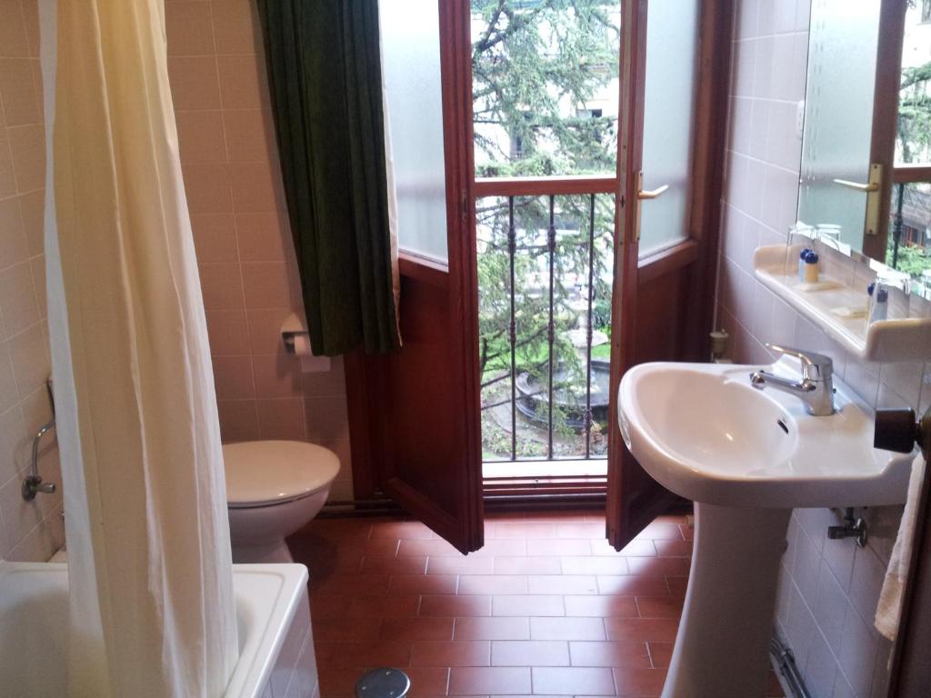 Hotel El Manquín, Villaviciosa — photo 2