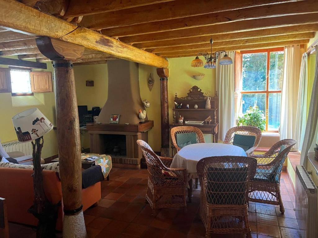 El Canto del Gallo, Ranedo de Curueño — photo 3
