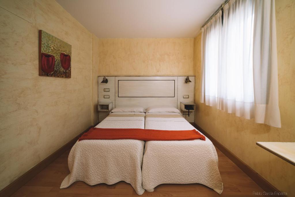 Hotel Castillo de Javier, Pamplona — photo 2
