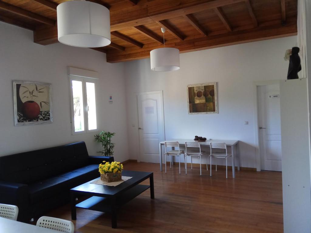 Albergue Cruces de Iria, Iria Flavia — photo 2