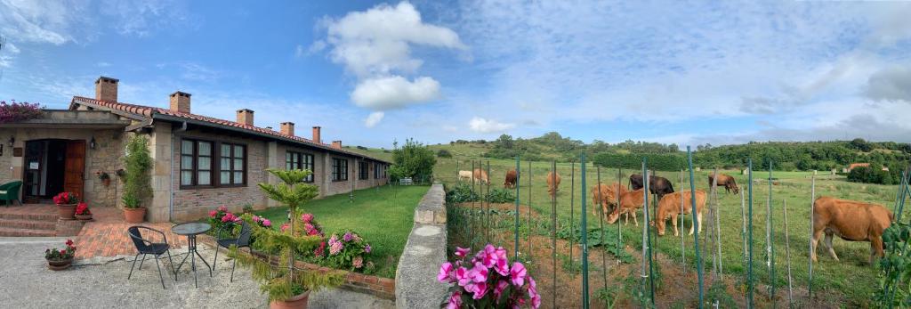 Posada La Roblera, Oreña