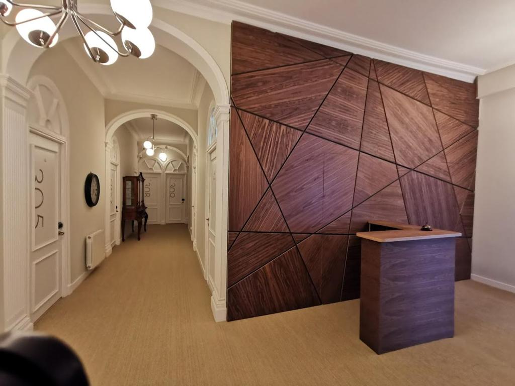 Plaza Pombo B&B, Santander