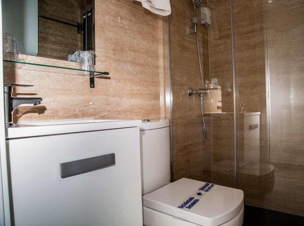 Hostal Catamarán, Castro Urdiales — photo 3