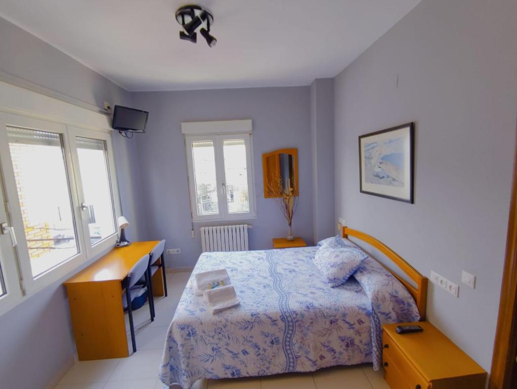 Hostal Monteclaro, Fuentes Nuevas
