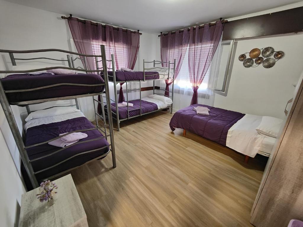 Albergue Vintecatro, Tivo — photo 2