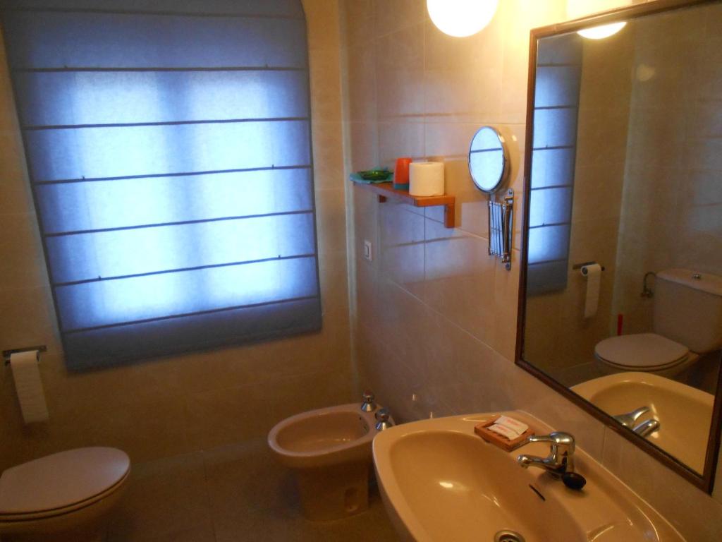 Hostal El Abuelo, Trobajo del Camino — photo 3