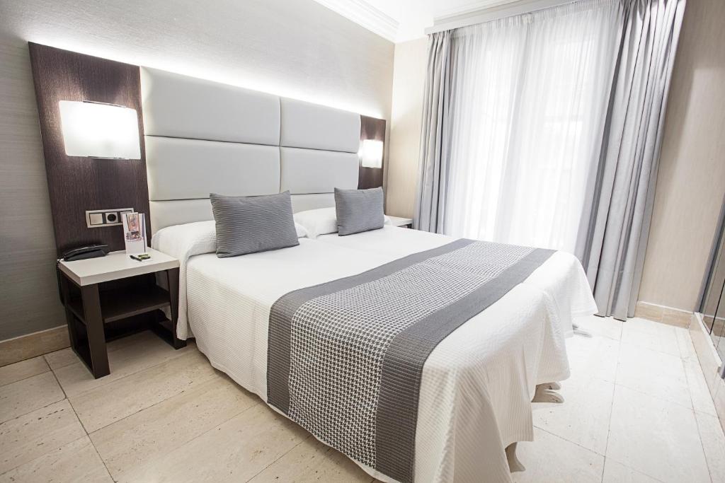 Hotel Europa, Pamplona
