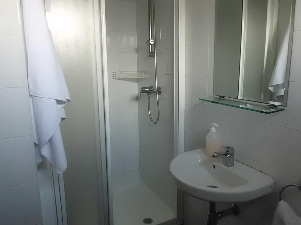 Hostal Caracas, Lalín — photo 3