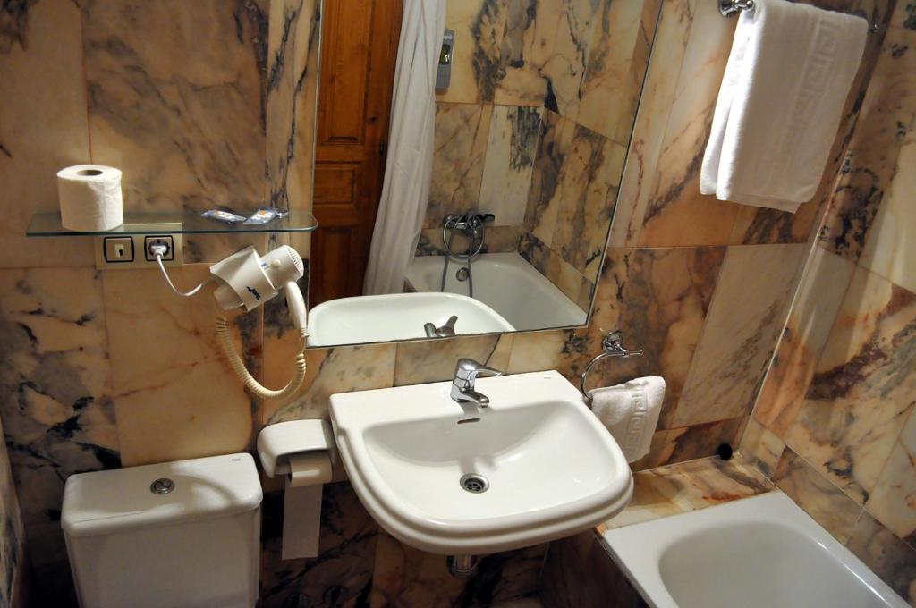 Hotel La Parra, La Franca — photo 3
