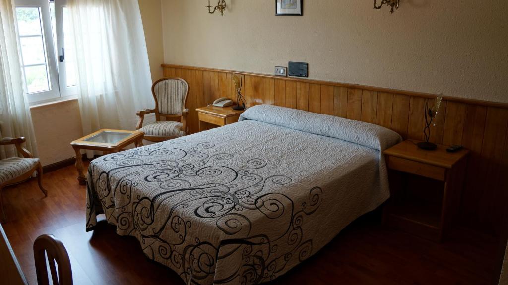 Hotel Larry, Cee — photo 2