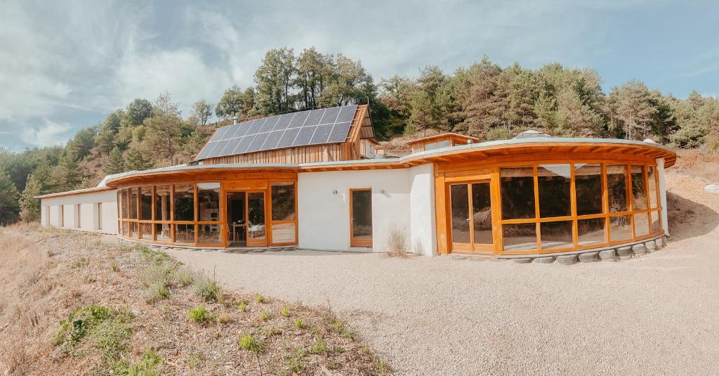 Agotzenea - Alojamiento Con Encanto En Un Entorno Rural, Zubiri