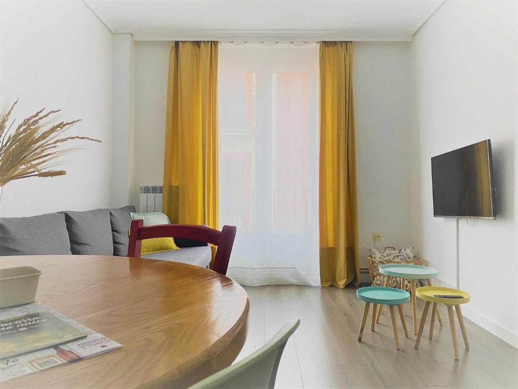 Apartamento Ayla Camino De Santiago, Pamplona