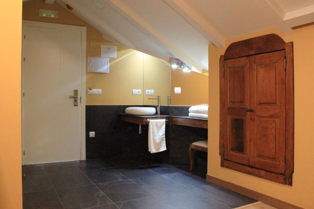 Hostal Siglo XIX, Cacabelos — photo 3
