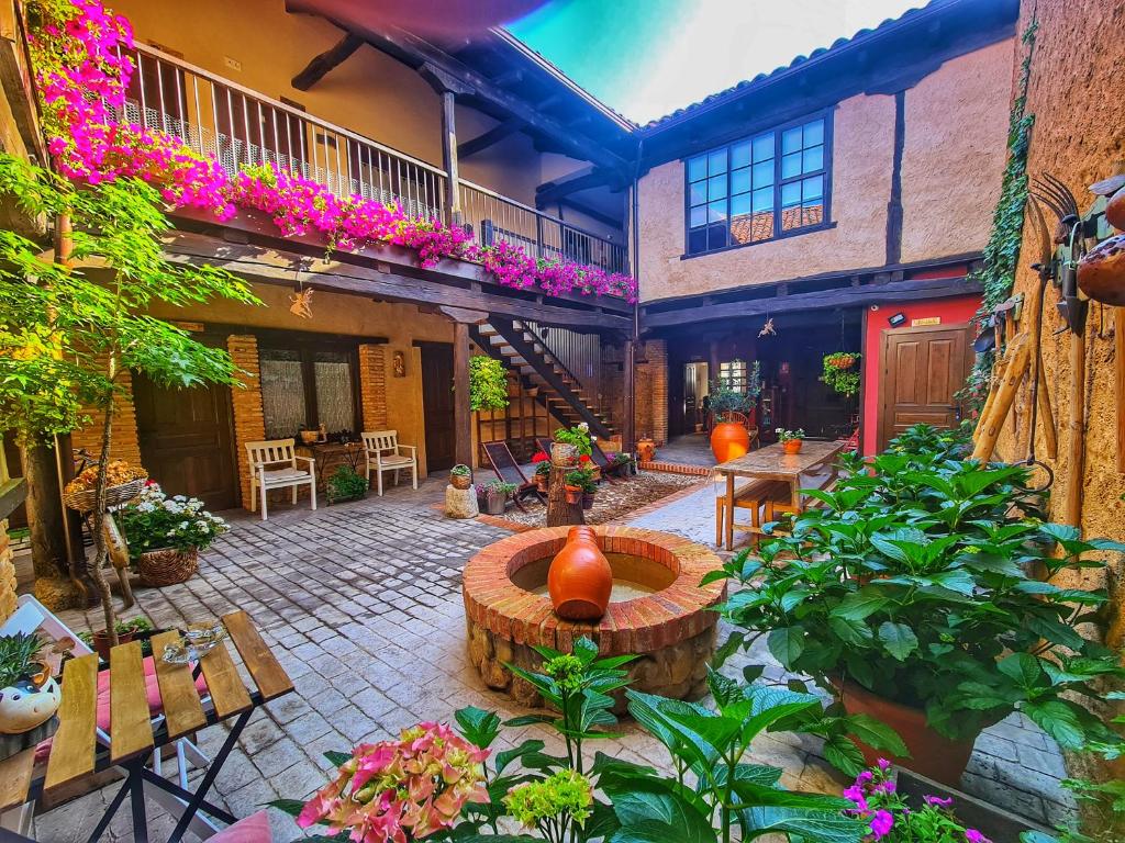 Albergue El Encanto, Villares de Órbigo