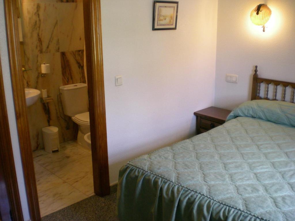 Hotel Puerta Romeros, Burgos — photo 2