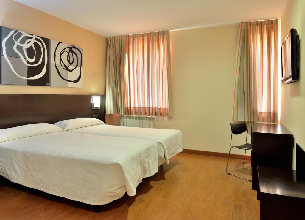 Hotel El Paso Honroso, Hospital de Órbigo
