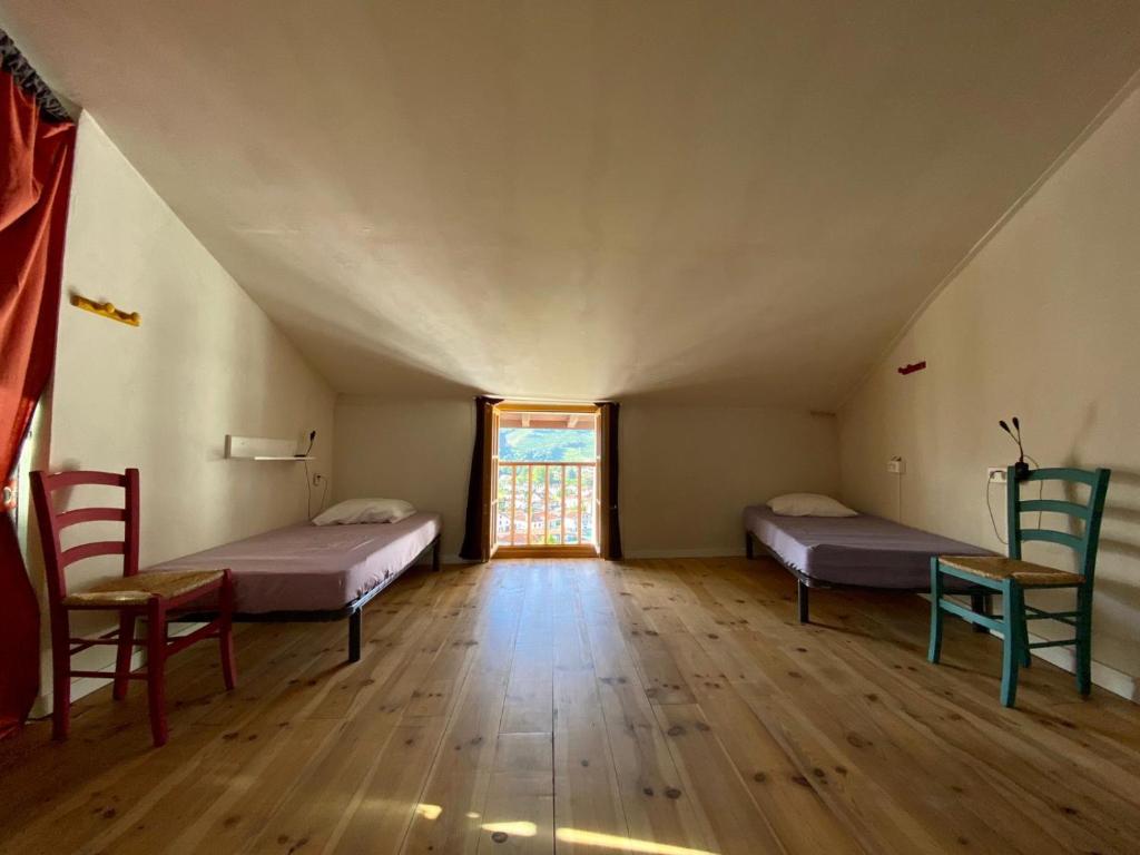 Gite De La Porte Saint Jacques: A Hostel For Pilgrims, Saint Jean Pied De Port — photo 2
