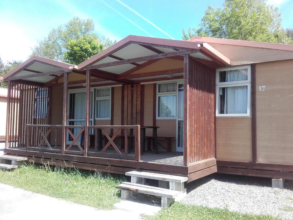 Albergue and Camping Deva, Deva