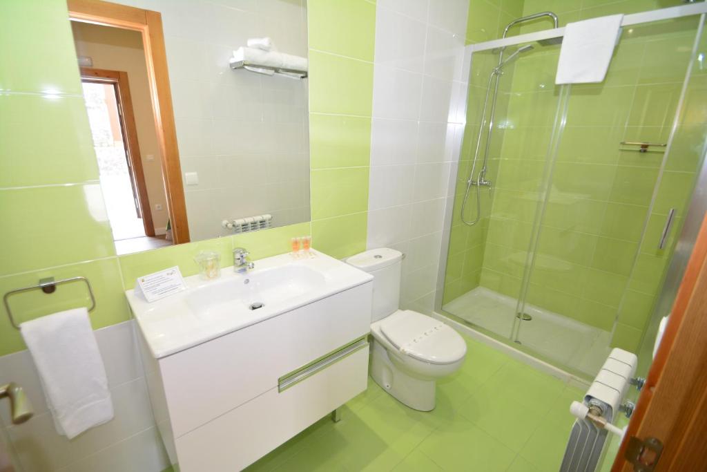 Hotel y Apartamentos El Camín, Poo — photo 2