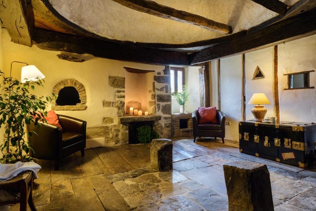 Hotel Akerreta, Larrasoaña — photo 2