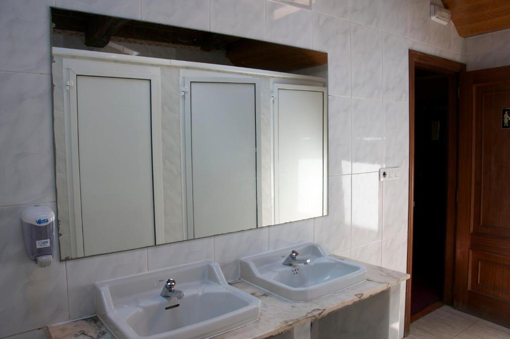 Albergue Los Blasones, Sarria — photo 2