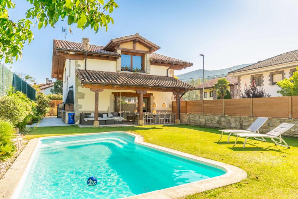 Casa Patxi, Larrasoaña