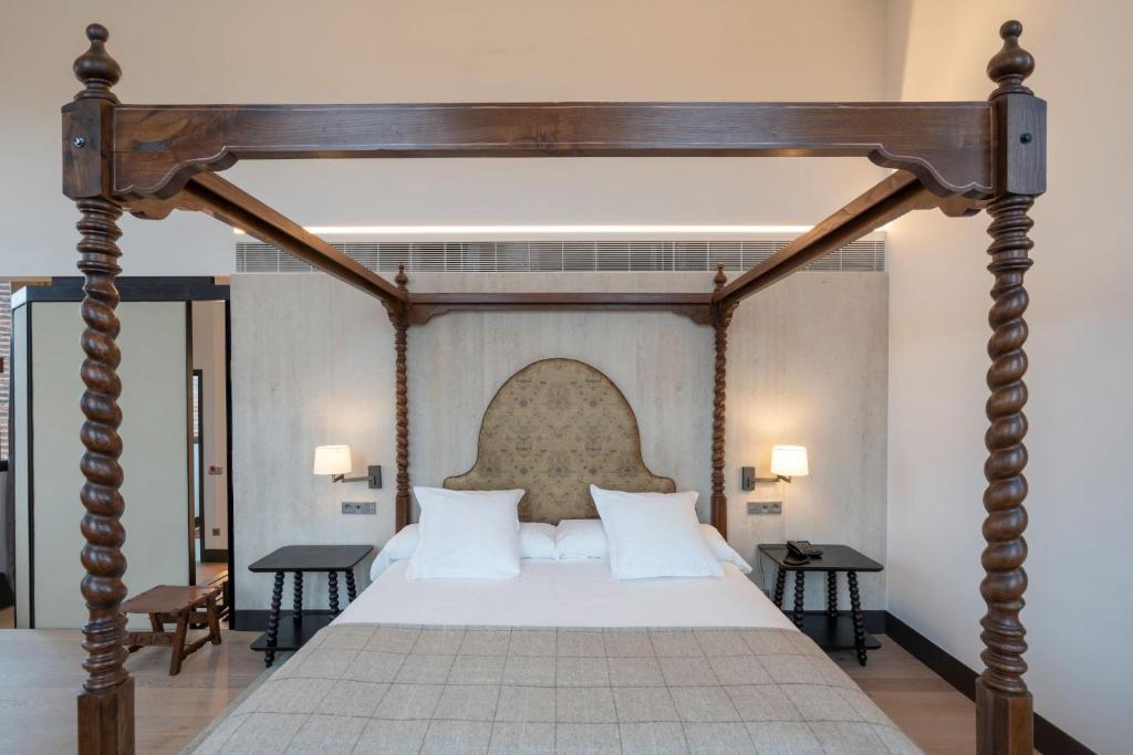 Parador San Marcos, León — photo 2