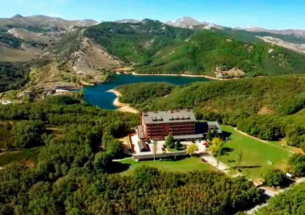 Parador de Cervera de Pisuerga, Cervera de Pisuerga